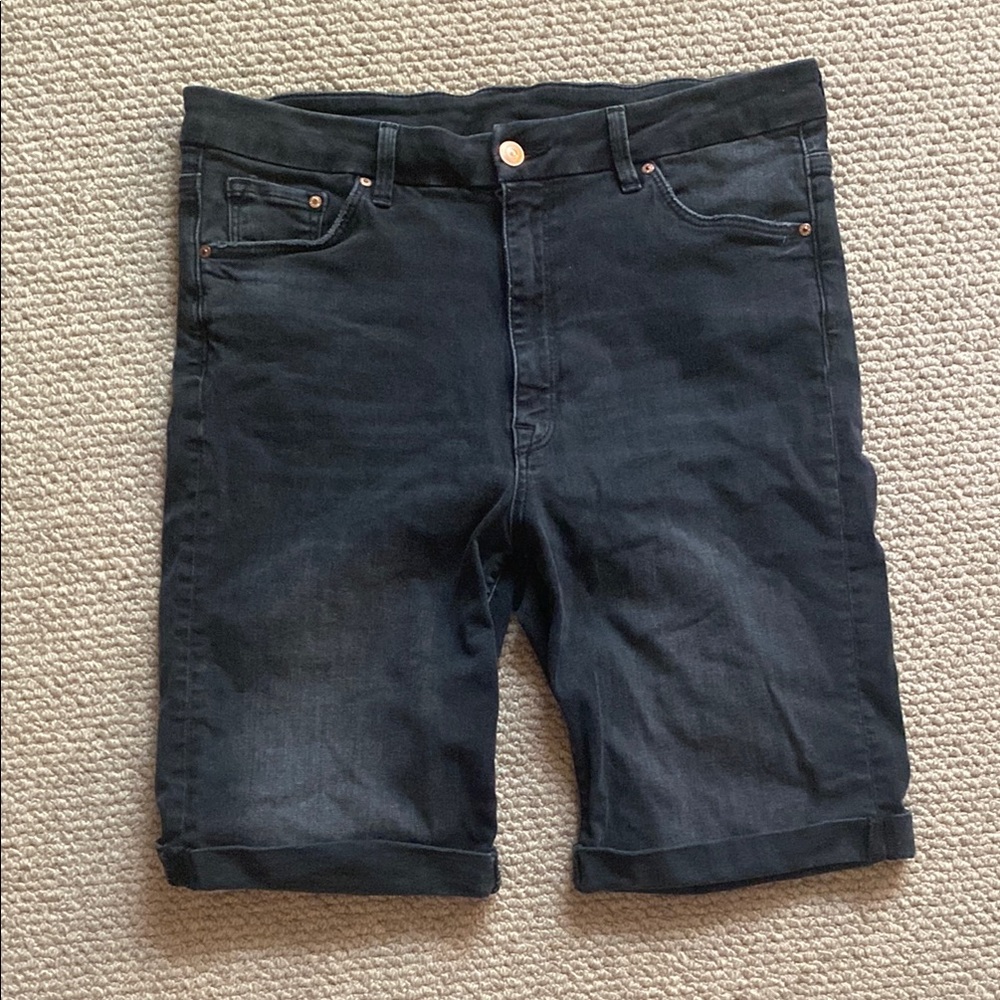 H&M Black Jean Shorts Classic Fit